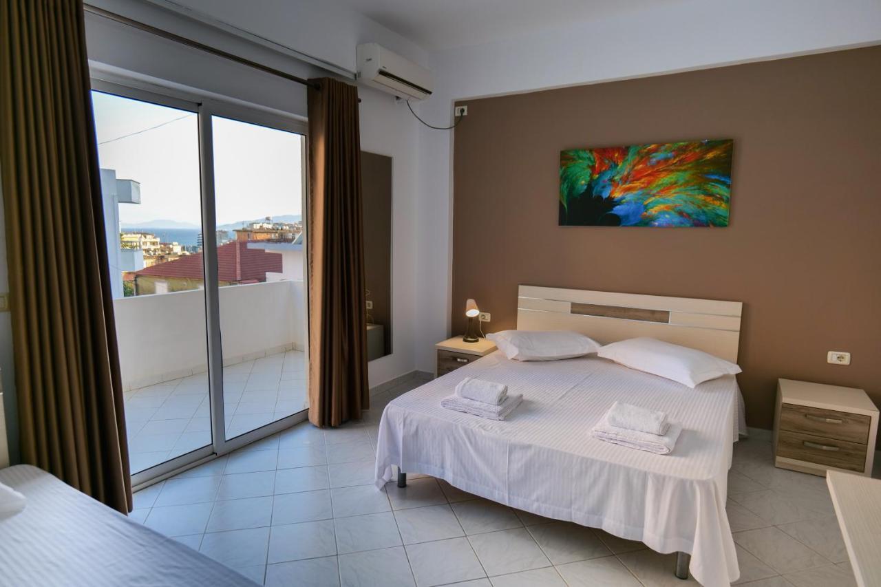 Saranda Inn Rooms & Apartments Esterno foto