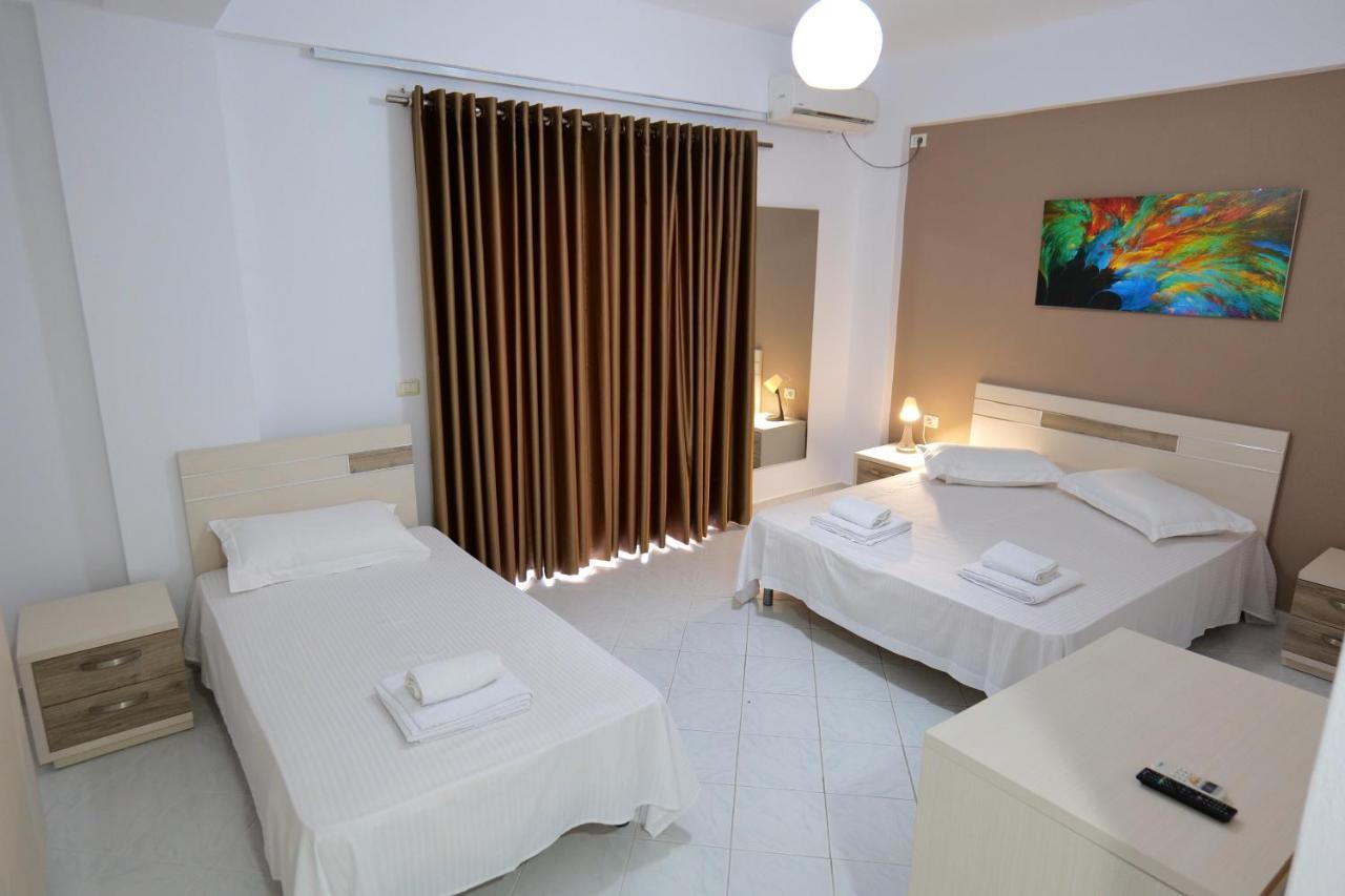 Saranda Inn Rooms & Apartments Esterno foto